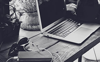 中国篮球名将与青少年交流活动持续火热，中国青年篮球队员